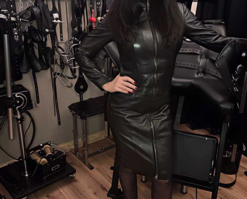 Madame Kyra, Domina in Duesseldorf, North Rhine-Westphalia