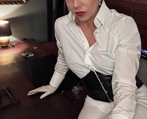 Madame Kyra, Domina in Duesseldorf, North Rhine-Westphalia